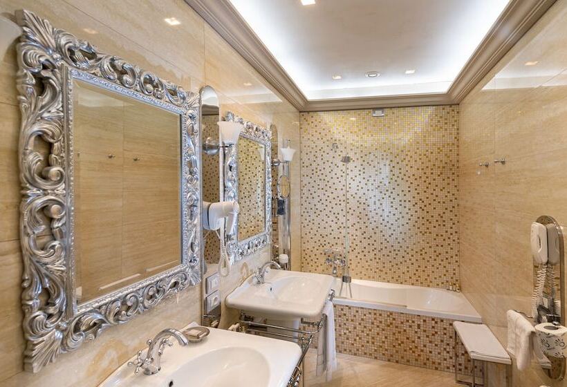 هتل Palazzetto Madonna