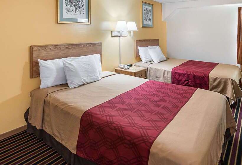 فندق Rodeway Inn & Suites