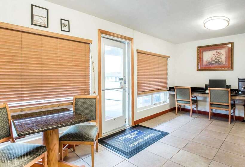 Отель Rodeway Inn