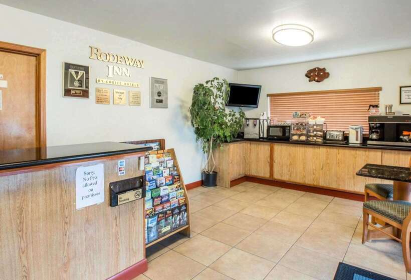 Отель Rodeway Inn