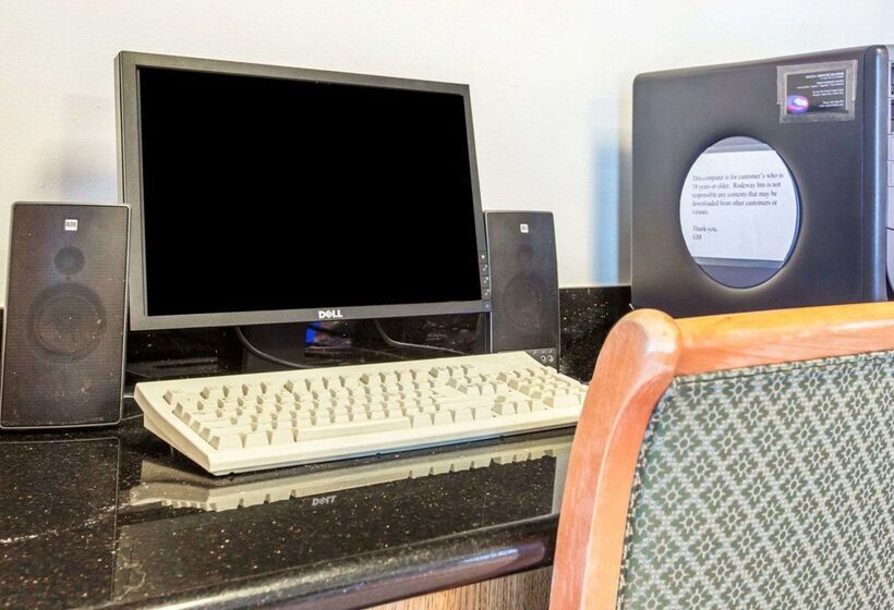 Отель Rodeway Inn