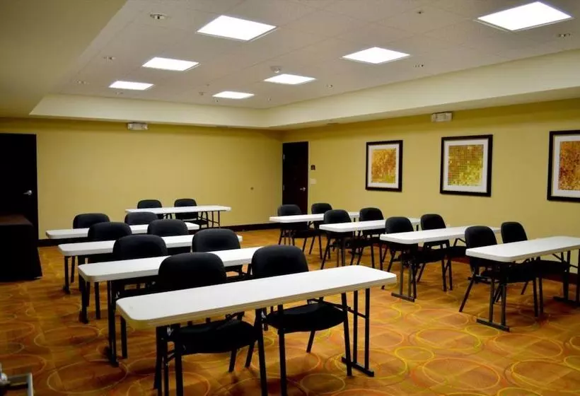 ホテル Staybridge Suites Longview, An Ihg