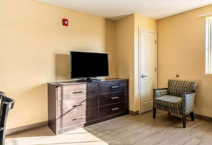 호텔 Suburban Studios Near Camp Lejeune