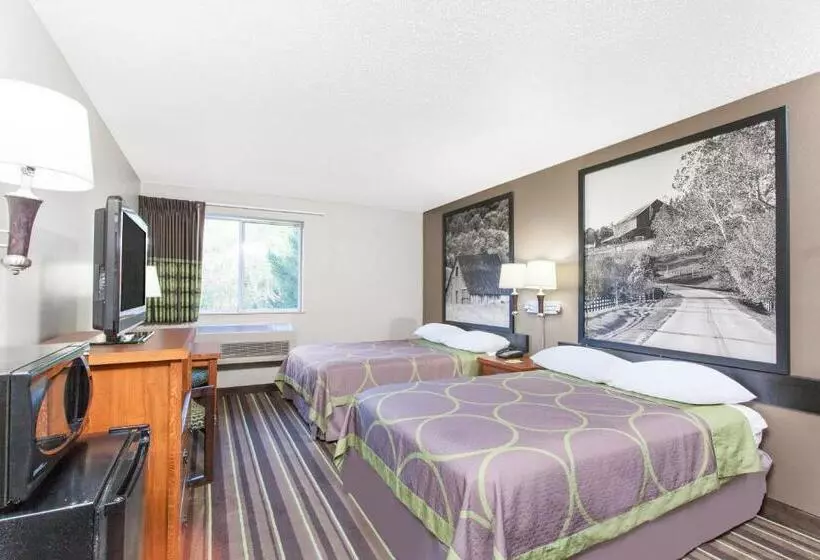 ホテル Super 8 By Wyndham Richlands/claypool Hill Area