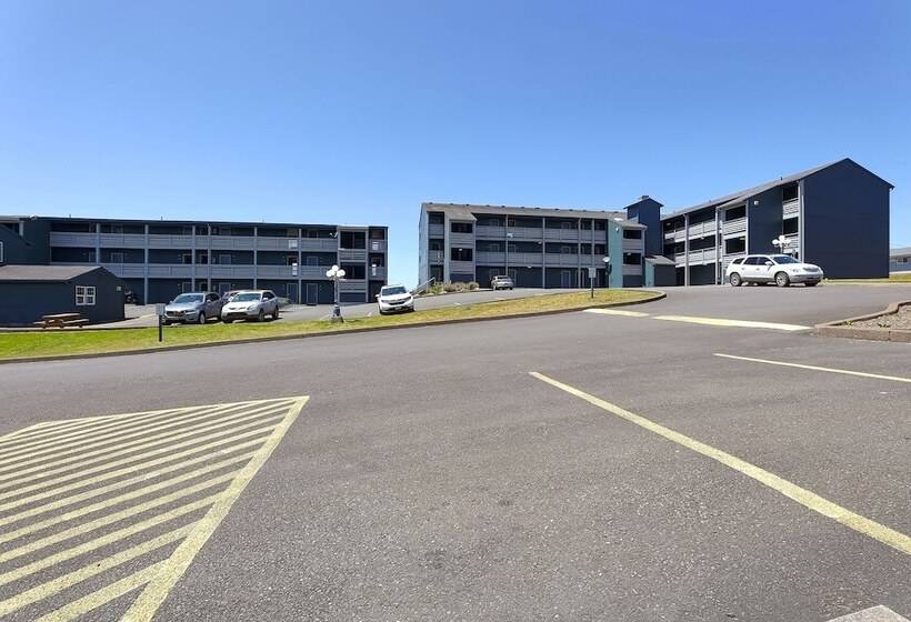 Oyo Waves Hotel Newport Or Nye Beach