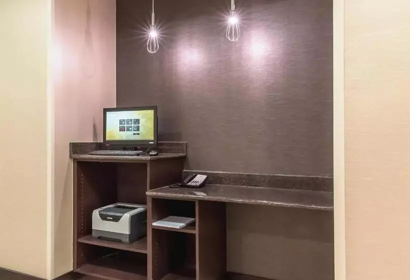 Residence Inn Lexington Keeneland/airport