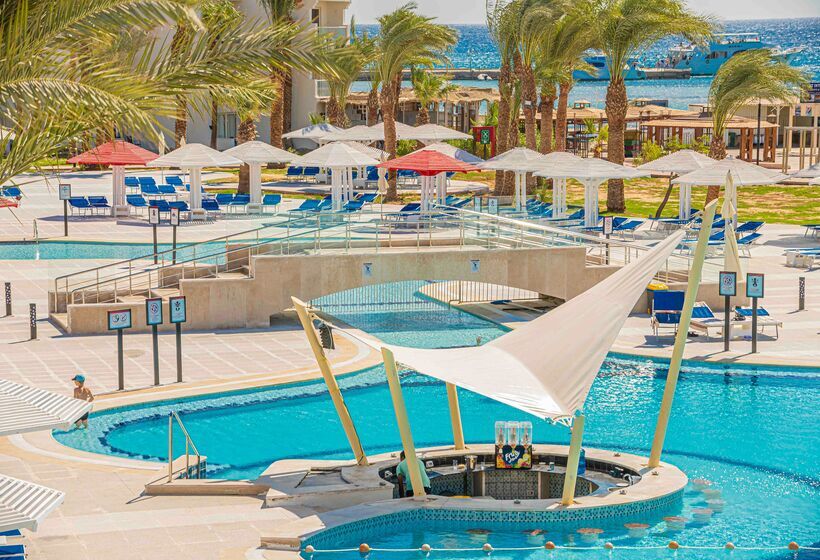 Amarina Abu Soma Resort & Aquapark