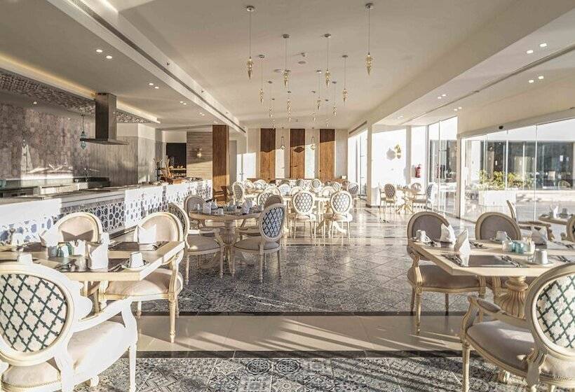 Amarina Abu Soma Resort & Aquapark