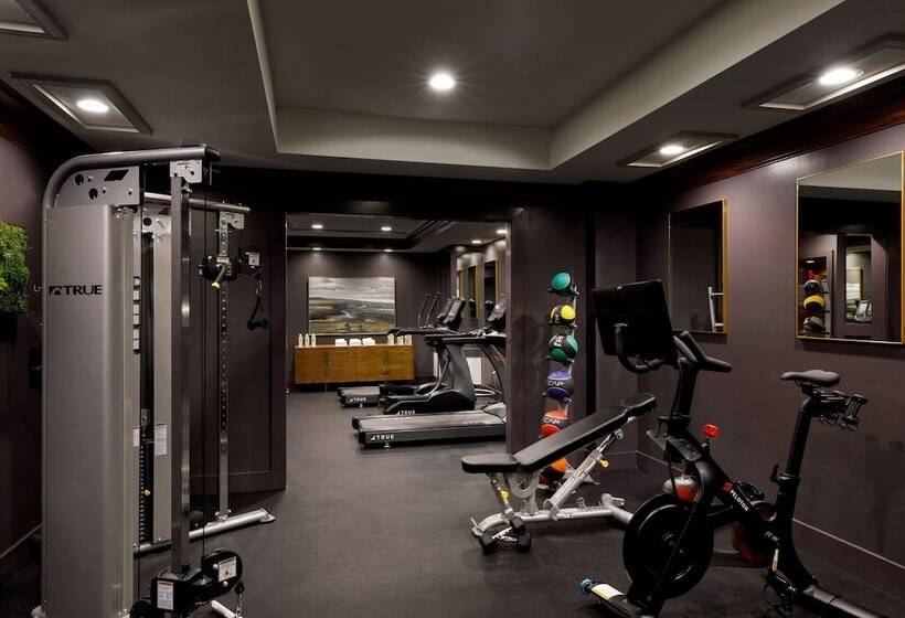 Ambassador Hotel Kansas City, Autograph Collection