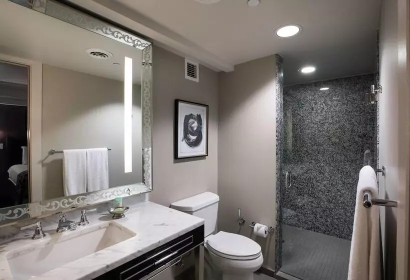 Ambassador Hotel Kansas City, Autograph Collection