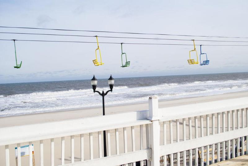 Boardwalk Hotel Charlee & Apartments Beach Hotel Oceanfront