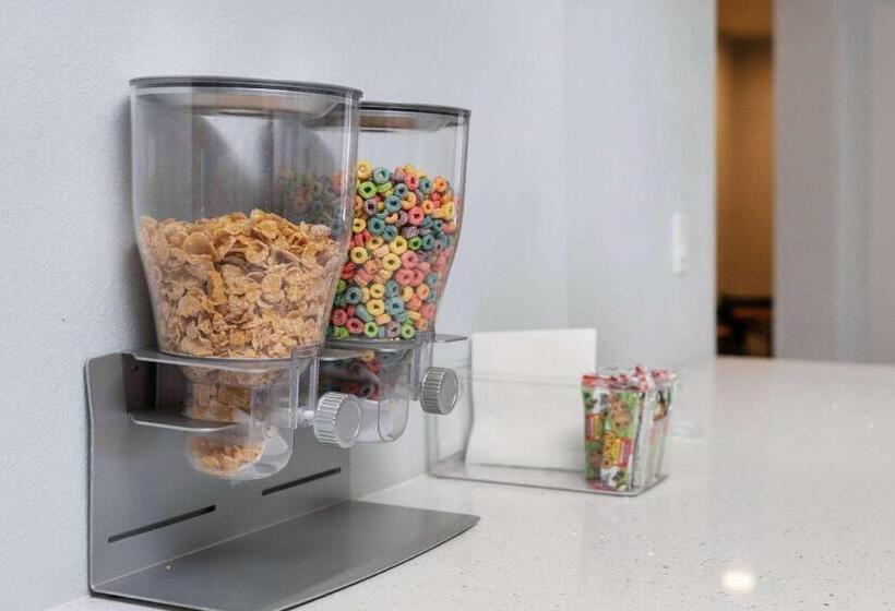 ホテル Days Inn By Wyndham Albuquerque I 25