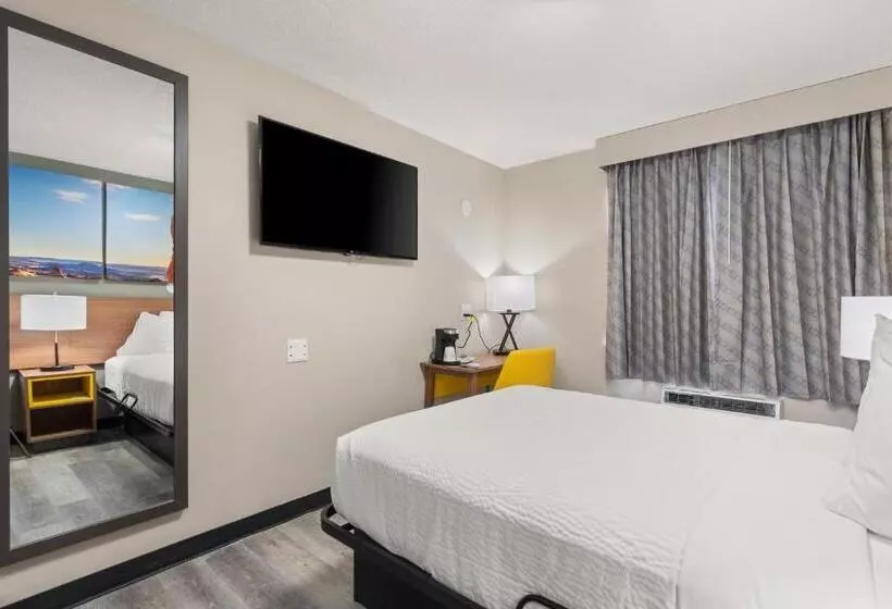 Hotel Days Inn By Wyndham Albuquerque I 25