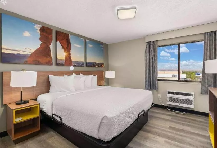 Hotel Days Inn By Wyndham Albuquerque I 25