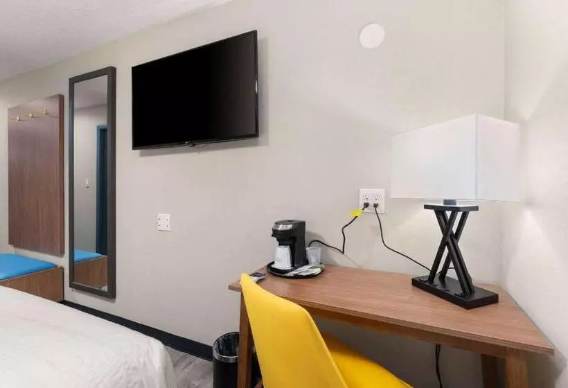 Hotel Days Inn By Wyndham Albuquerque I 25