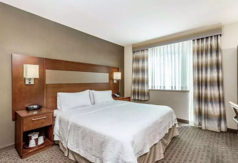 هتل Hampton Inn Manhattan Grand Central
