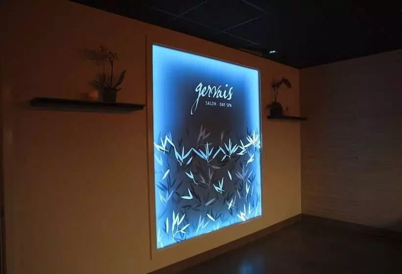 Отель Inn At The 5th