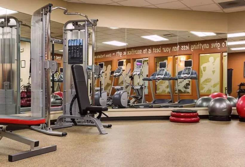 Отель Inn At The 5th