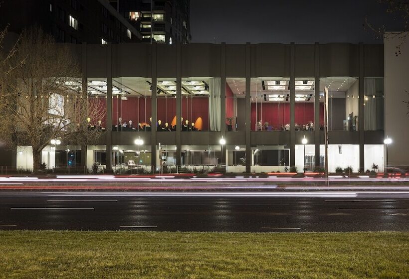 فندق Pullman Melbourne Albert Park