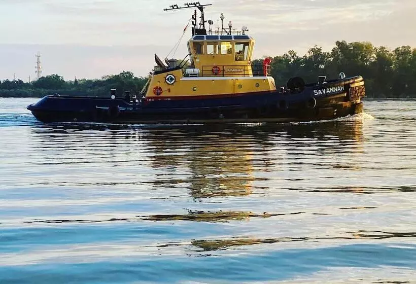 호텔 Savannah Inn And Suites