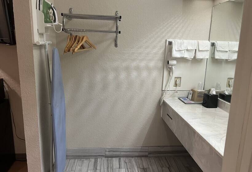 Otel Scott Inn & Suites Downtown Houston