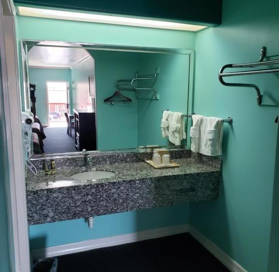 ホテル Scottish Inn And Suites Houstonjones Road