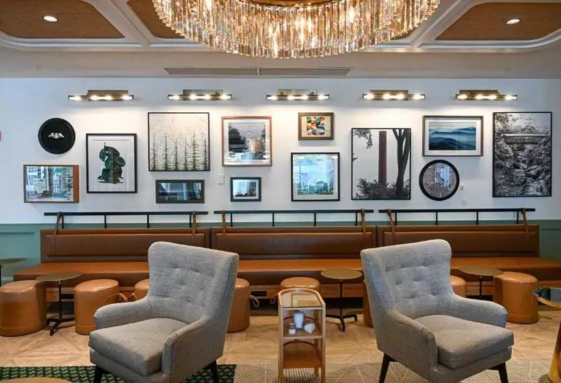 בית מלון כפרי Six South St.