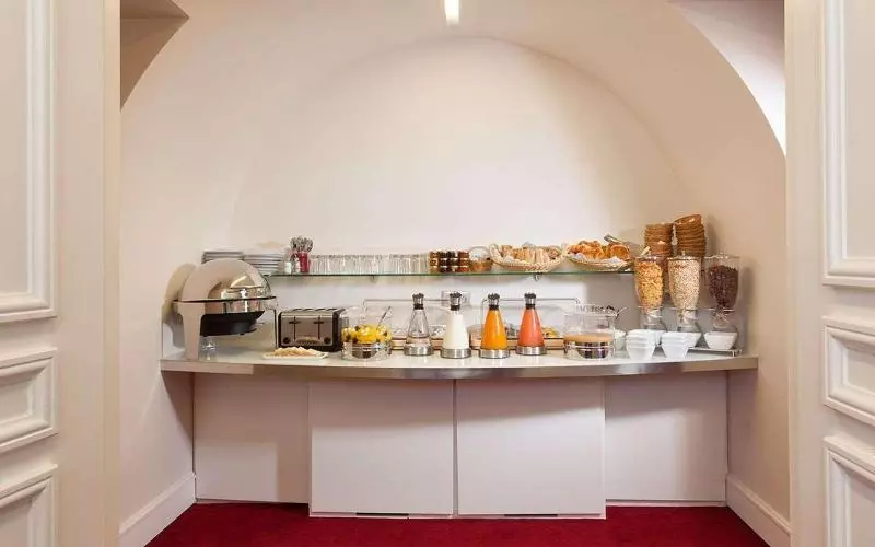 Hotel Sleeping Belle   Gare De Lyon Bastille