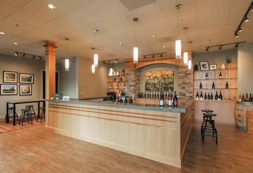 Otel The Dundee   A Trace