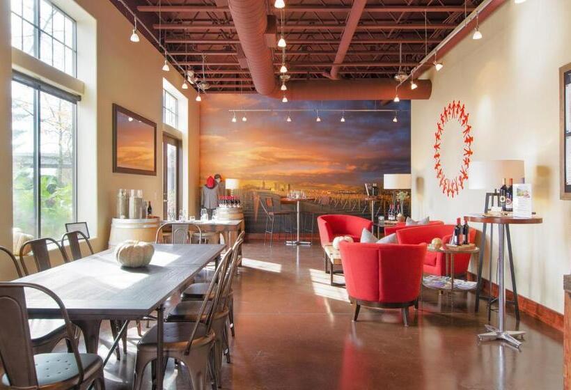 Otel The Dundee   A Trace