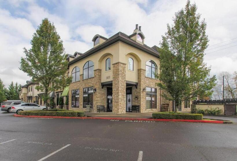 Otel The Dundee   A Trace