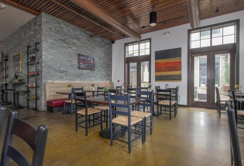 Otel The Dundee   A Trace