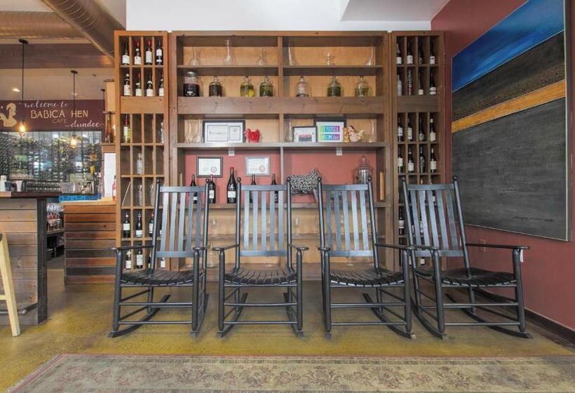 Otel The Dundee   A Trace