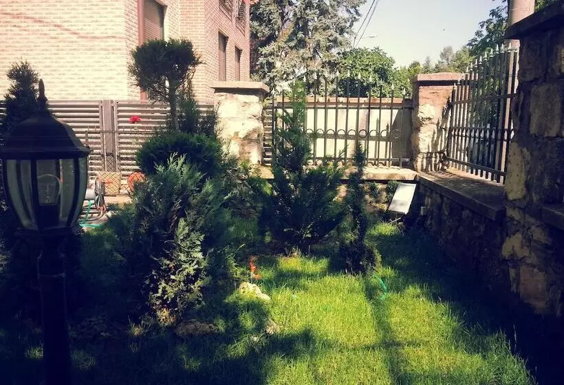 هتل Villa Mystique