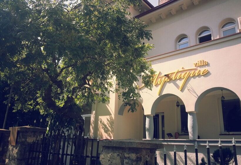 هتل Villa Mystique