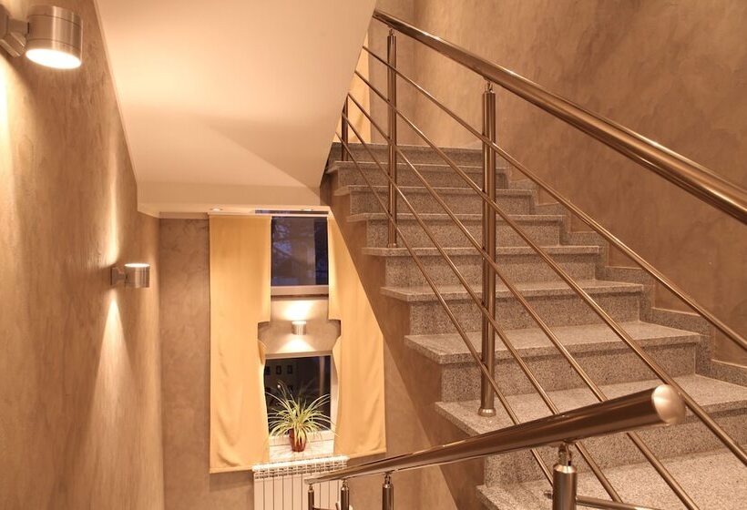 هتل Villa Mystique