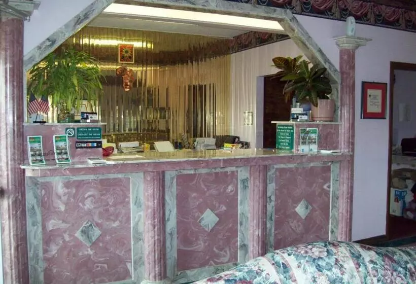 Отель Western Inn Express