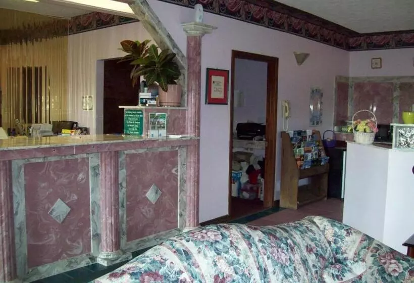 Отель Western Inn Express