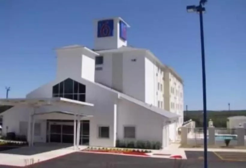 Motel 6 Marble Falls, Tx