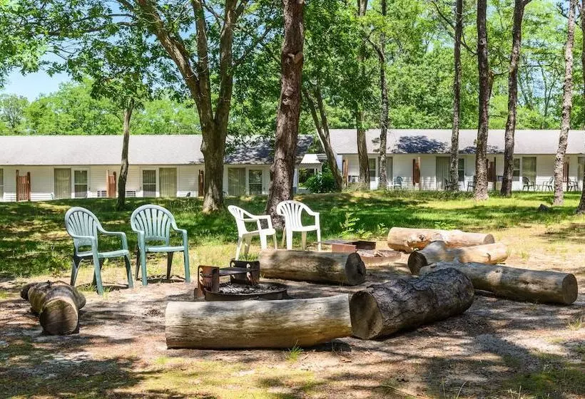 Мотель Blue Dolphin Inn