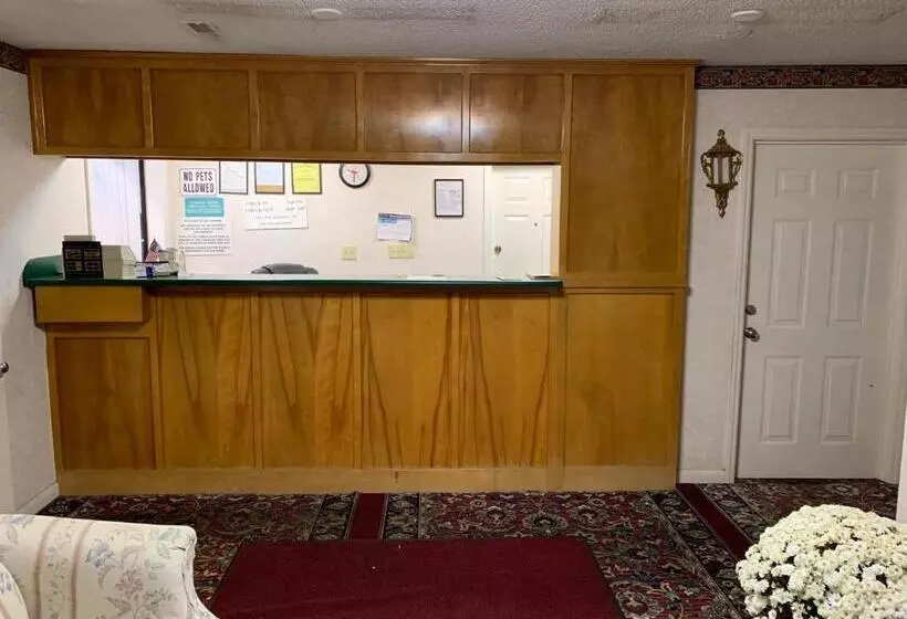 汽车旅馆  Budget Inn Elkmont