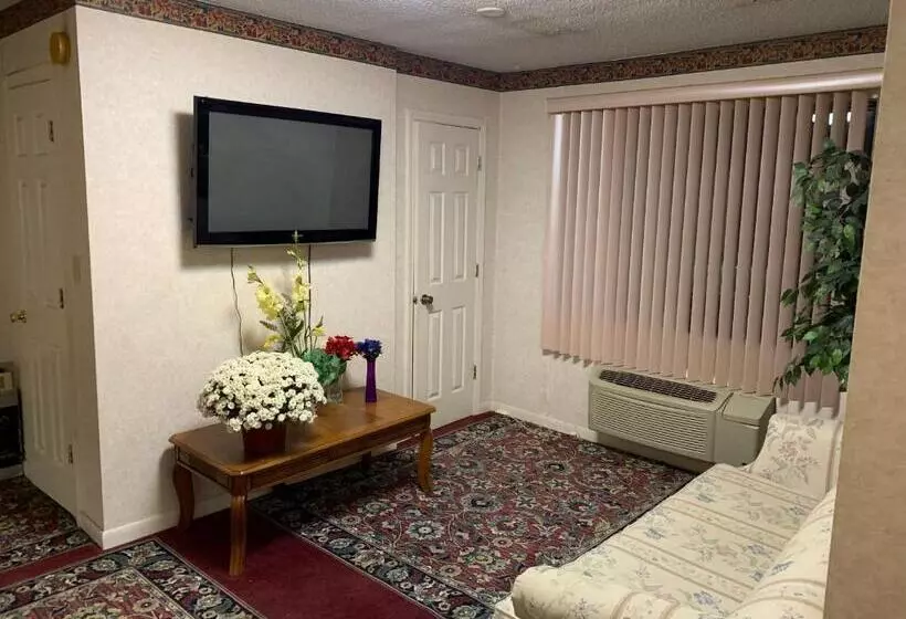 汽车旅馆  Budget Inn Elkmont