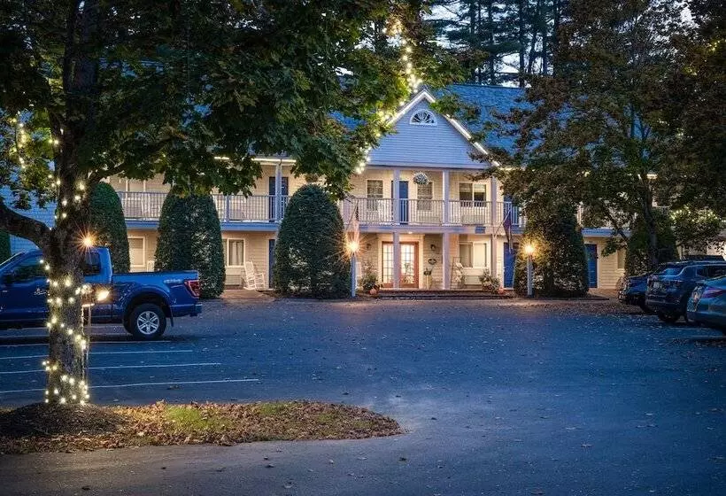 モーテル Riverhouse By Weekender Formerly Jack Daniels Inn