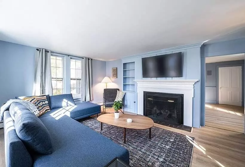 モーテル Riverhouse By Weekender Formerly Jack Daniels Inn