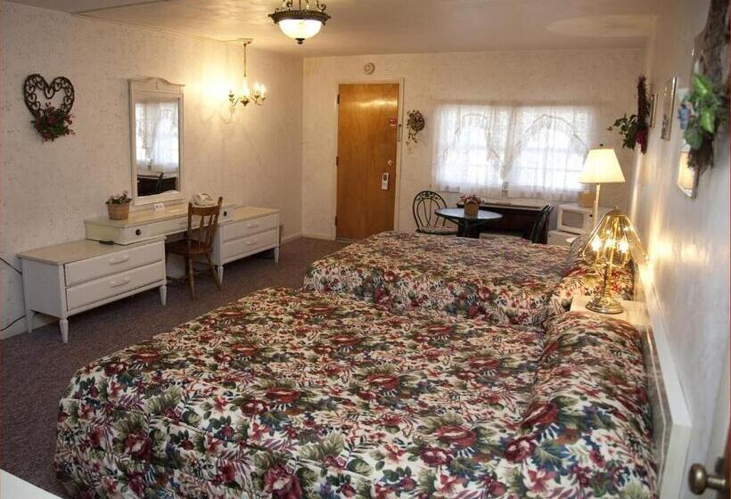 Simmons Motel And Suites