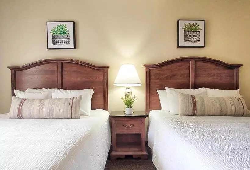 Four Seasons Island Resort