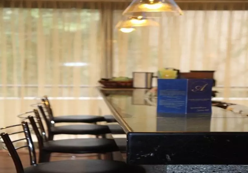 호텔 Anastazia Luxury Suites & Spa