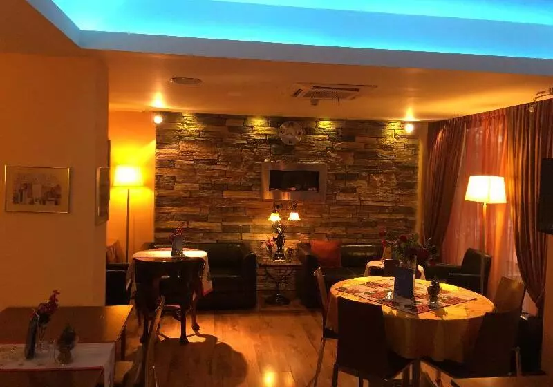 호텔 Anastazia Luxury Suites & Spa