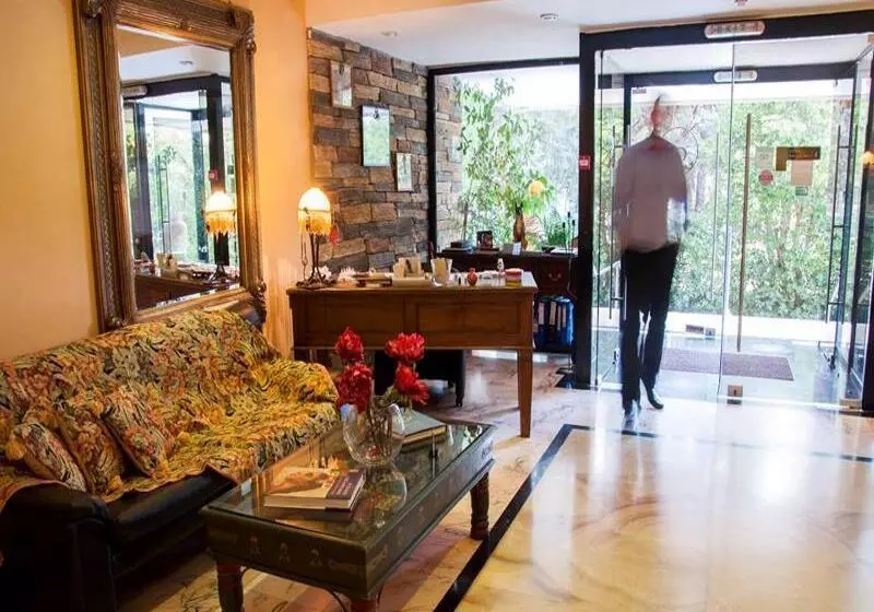 호텔 Anastazia Luxury Suites & Spa