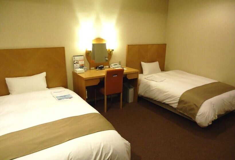 בית מלון כפרי Chisun Inn Kamata